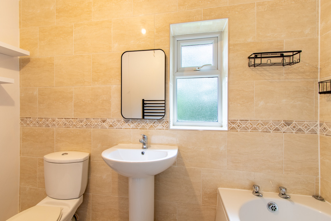 Alan Moss Road property image