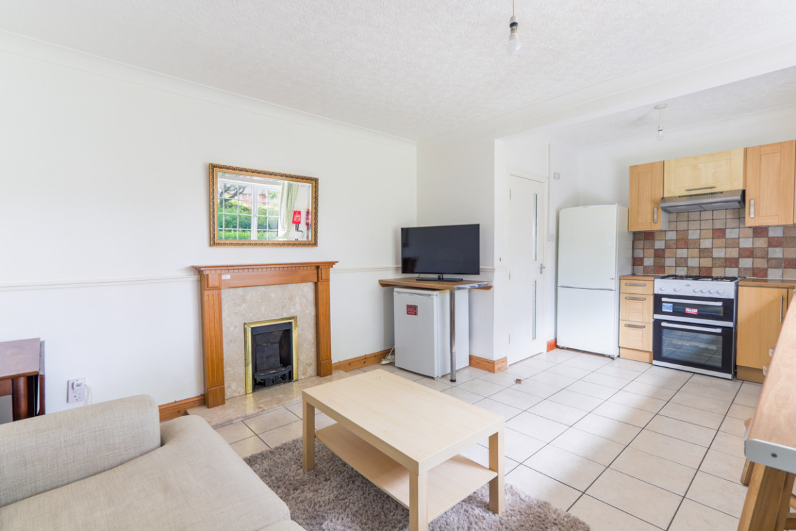 Blackbrook Road property image
