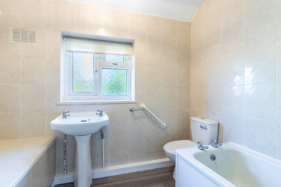 Alan Moss Road property image