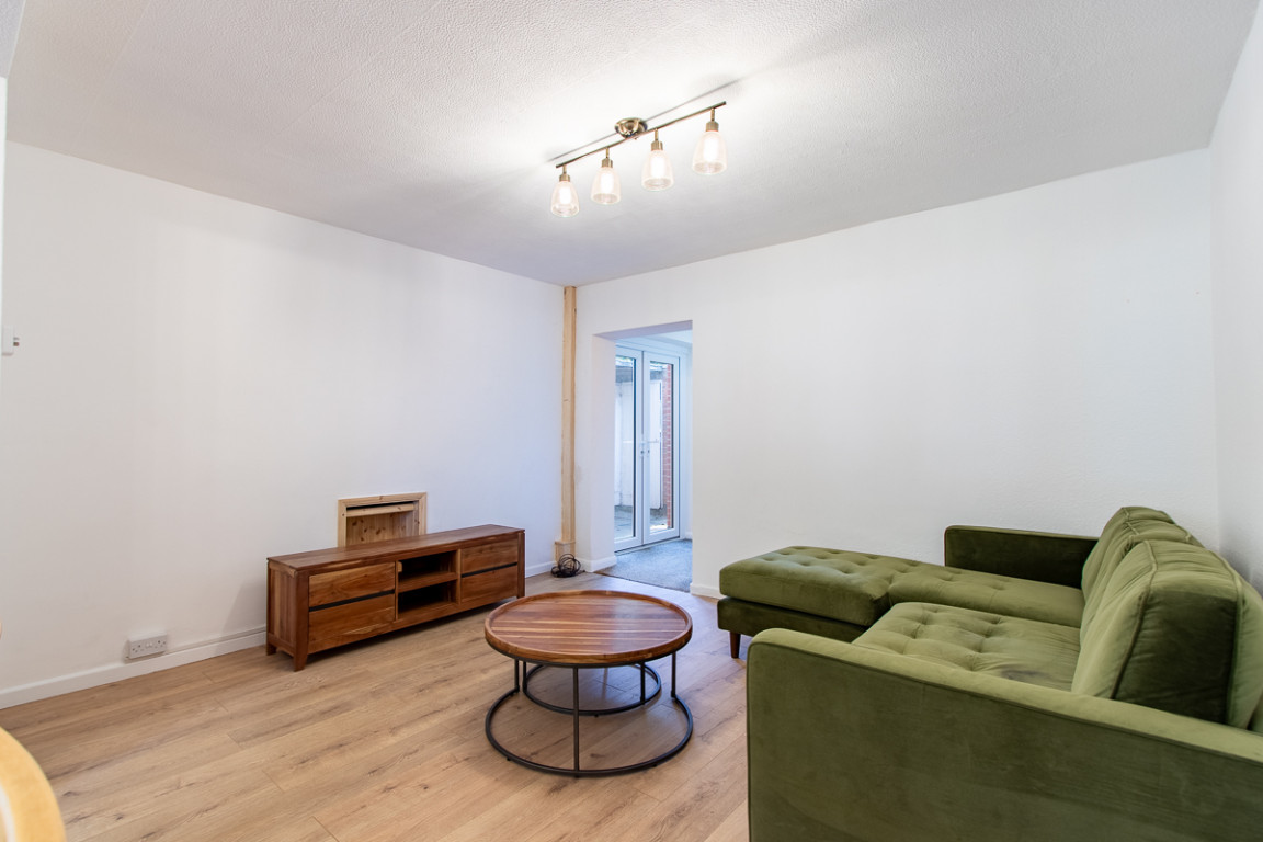 Alan Moss Road property image