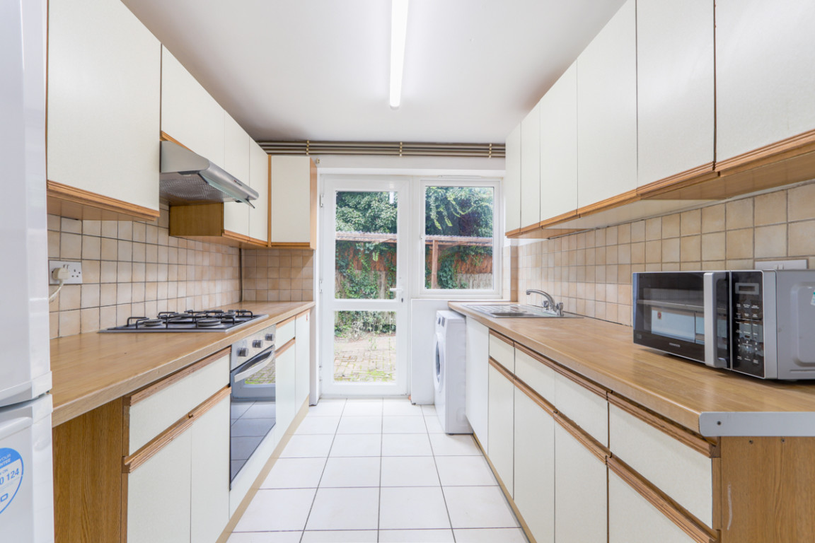 Garendon Road property image
