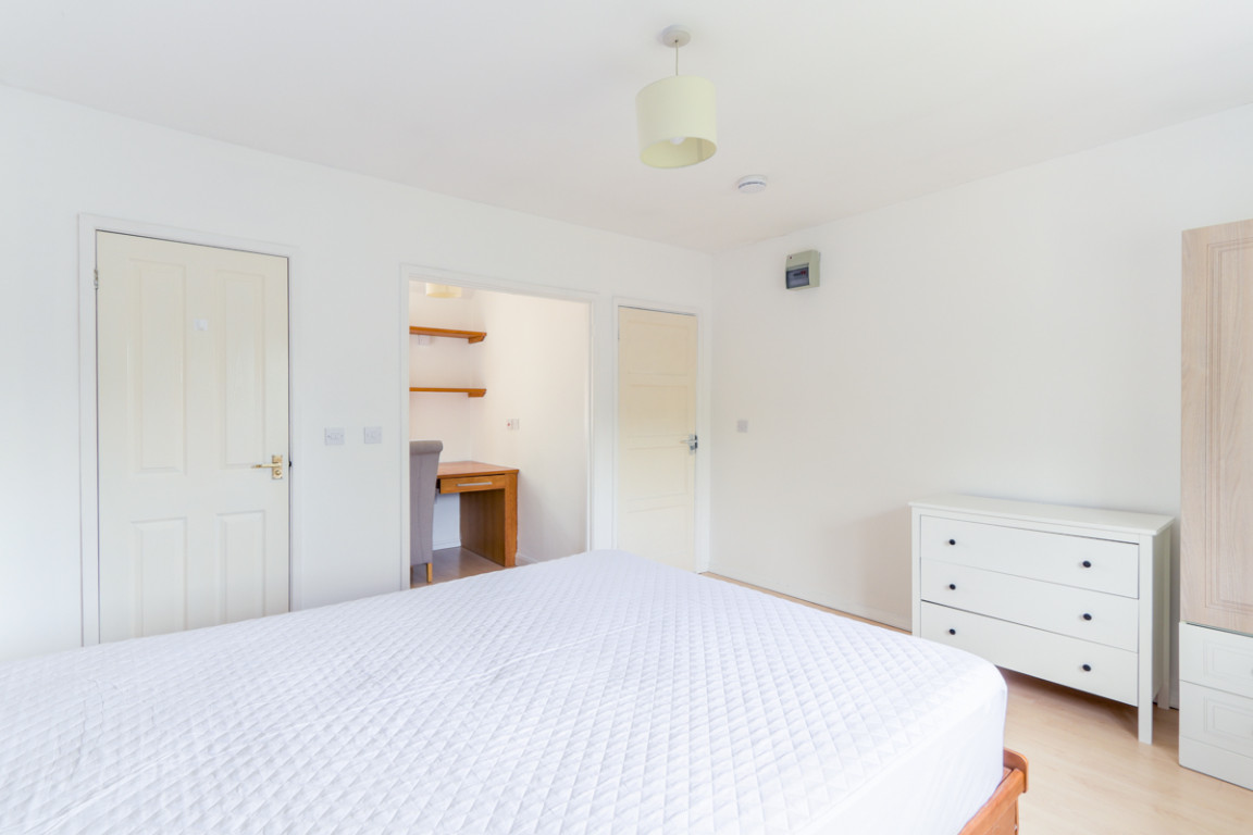 Garendon Road property image