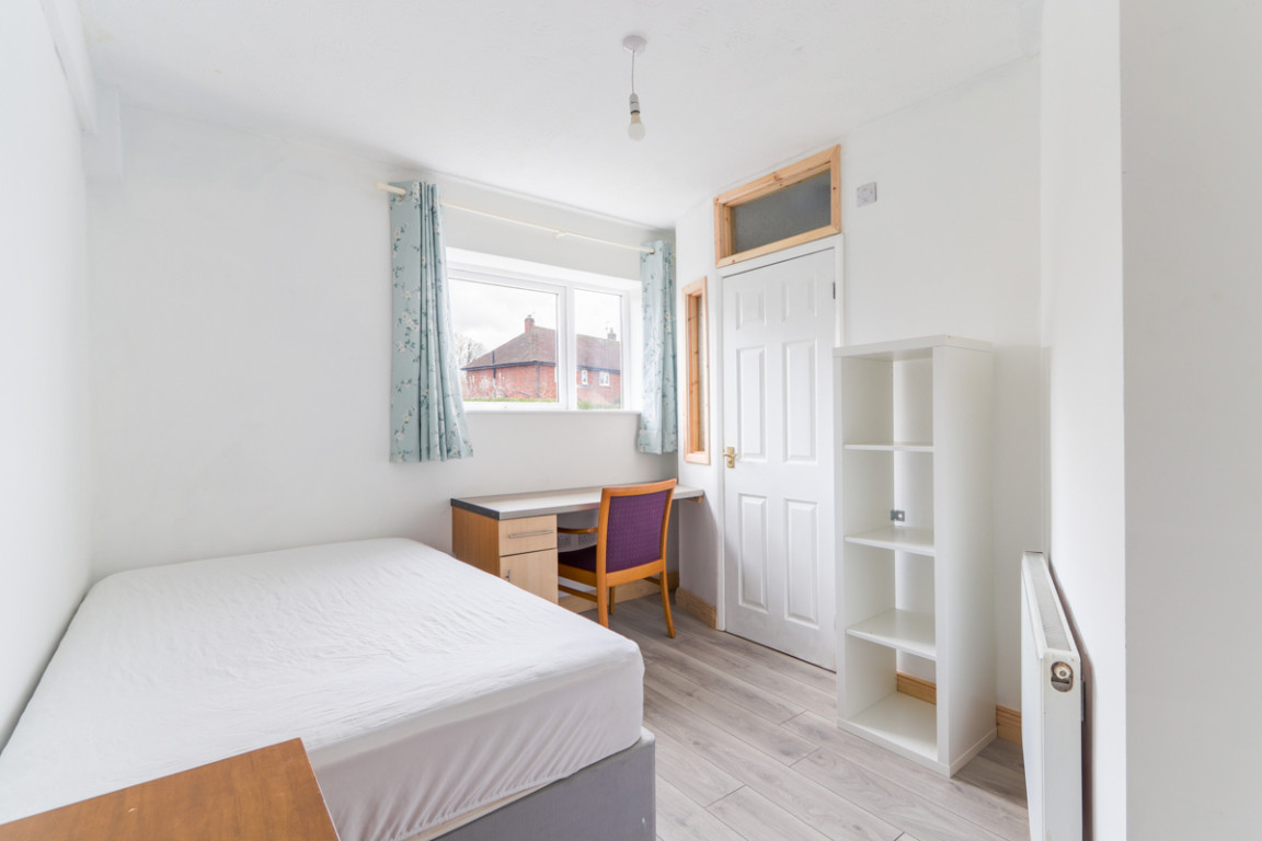 Tennyson Road property image
