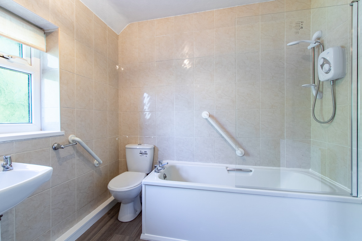 Alan Moss Road property image