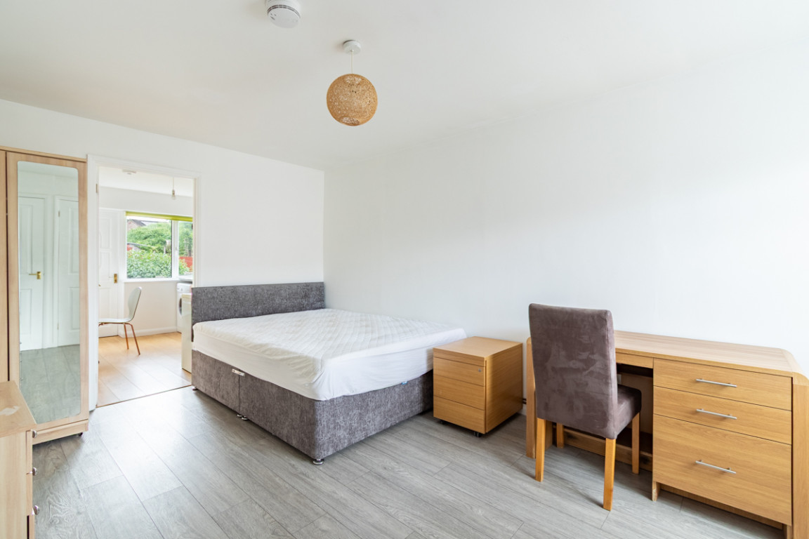 Derwent Drive property image