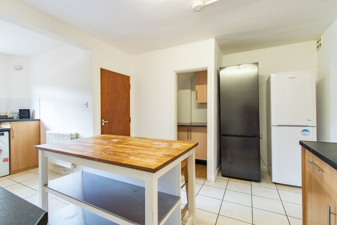 Blackbrook Road property image