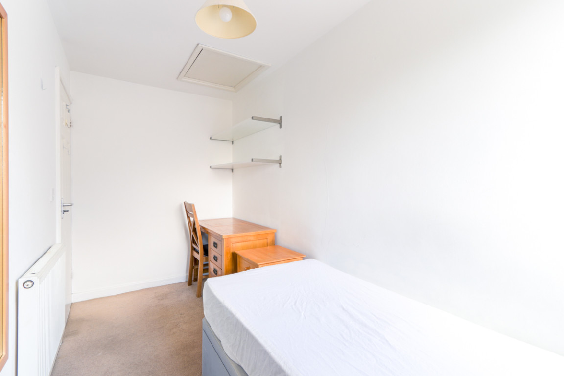 Atherstone Road property image