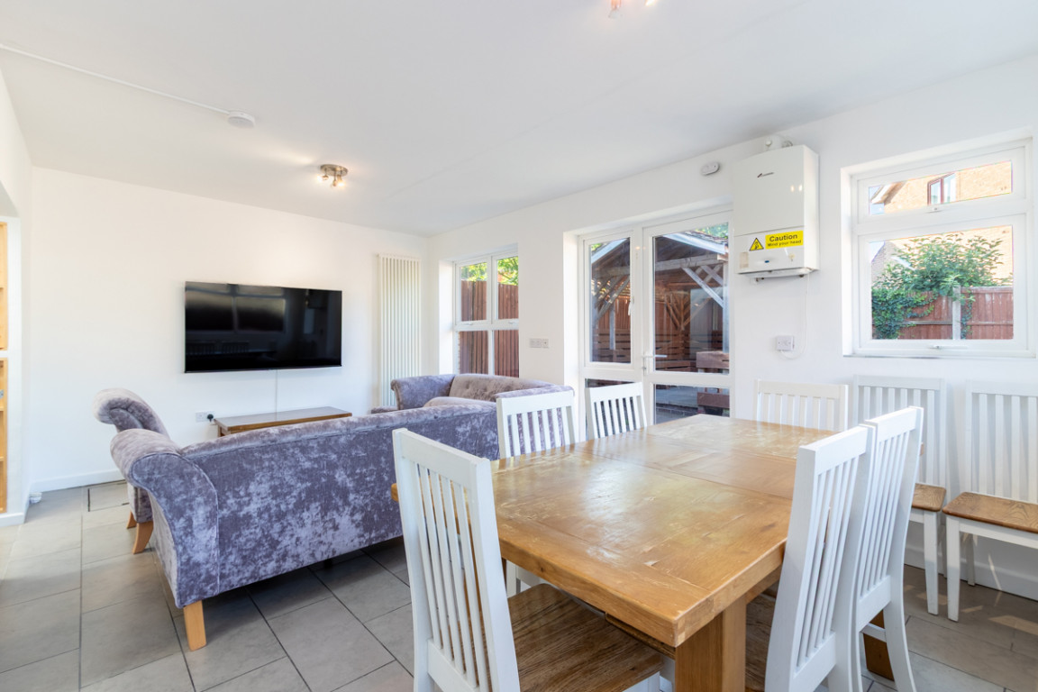 Ambleside Close property image
