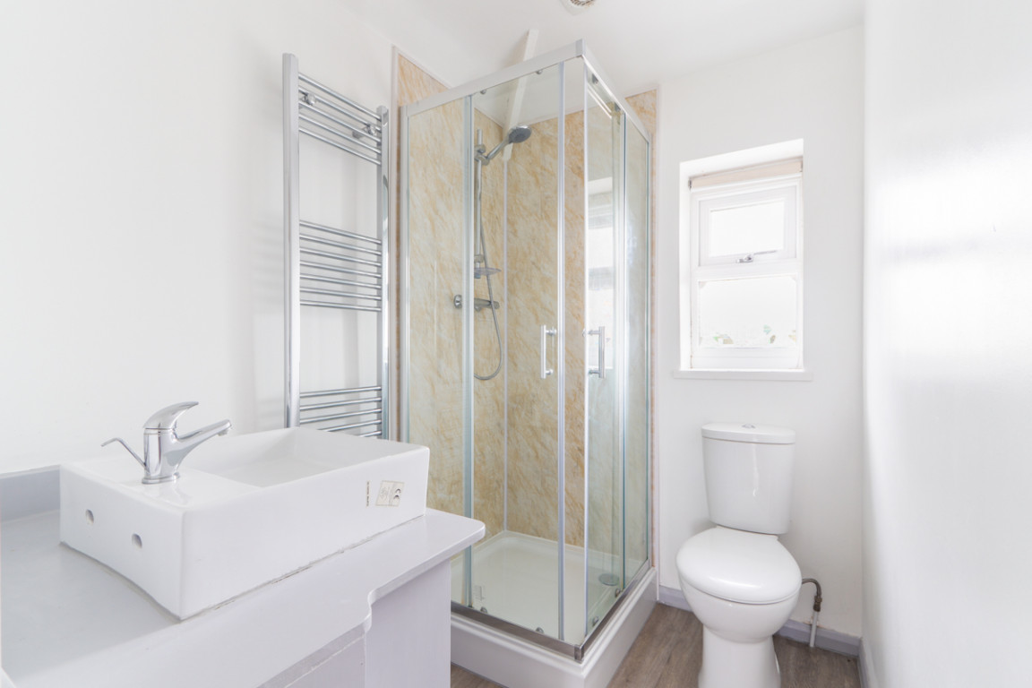 Garendon Road property image