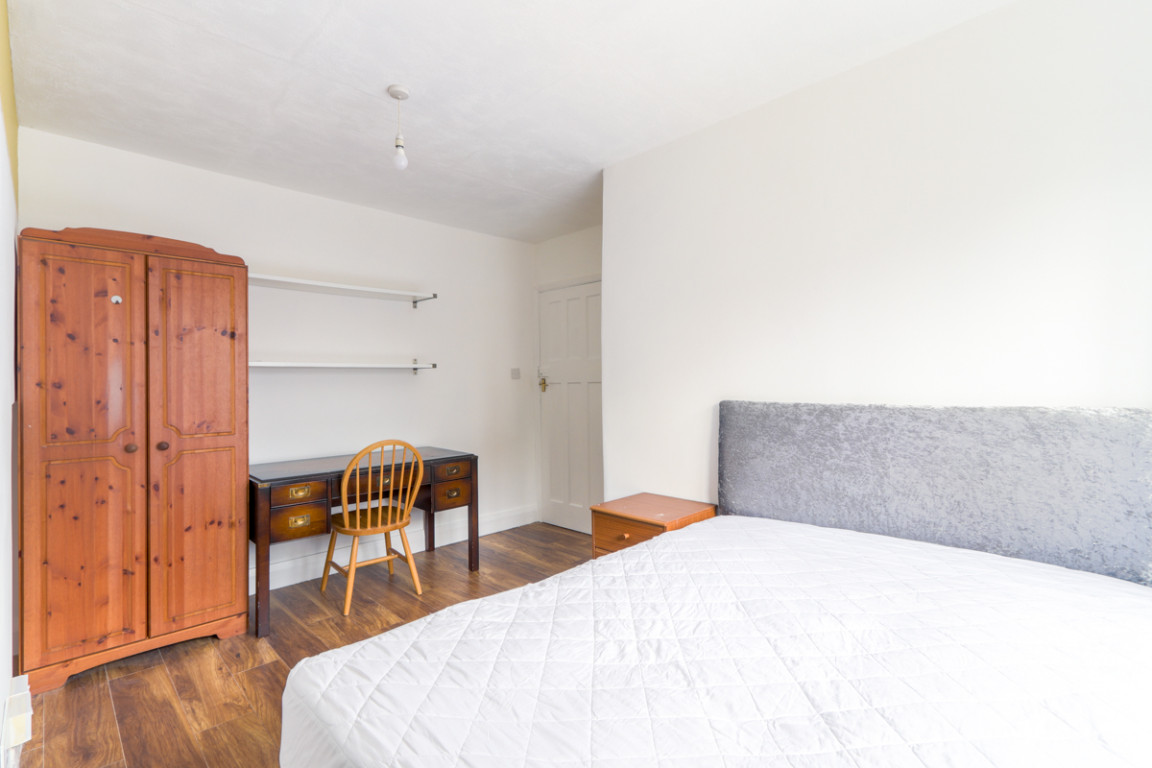 Bridge Street property image