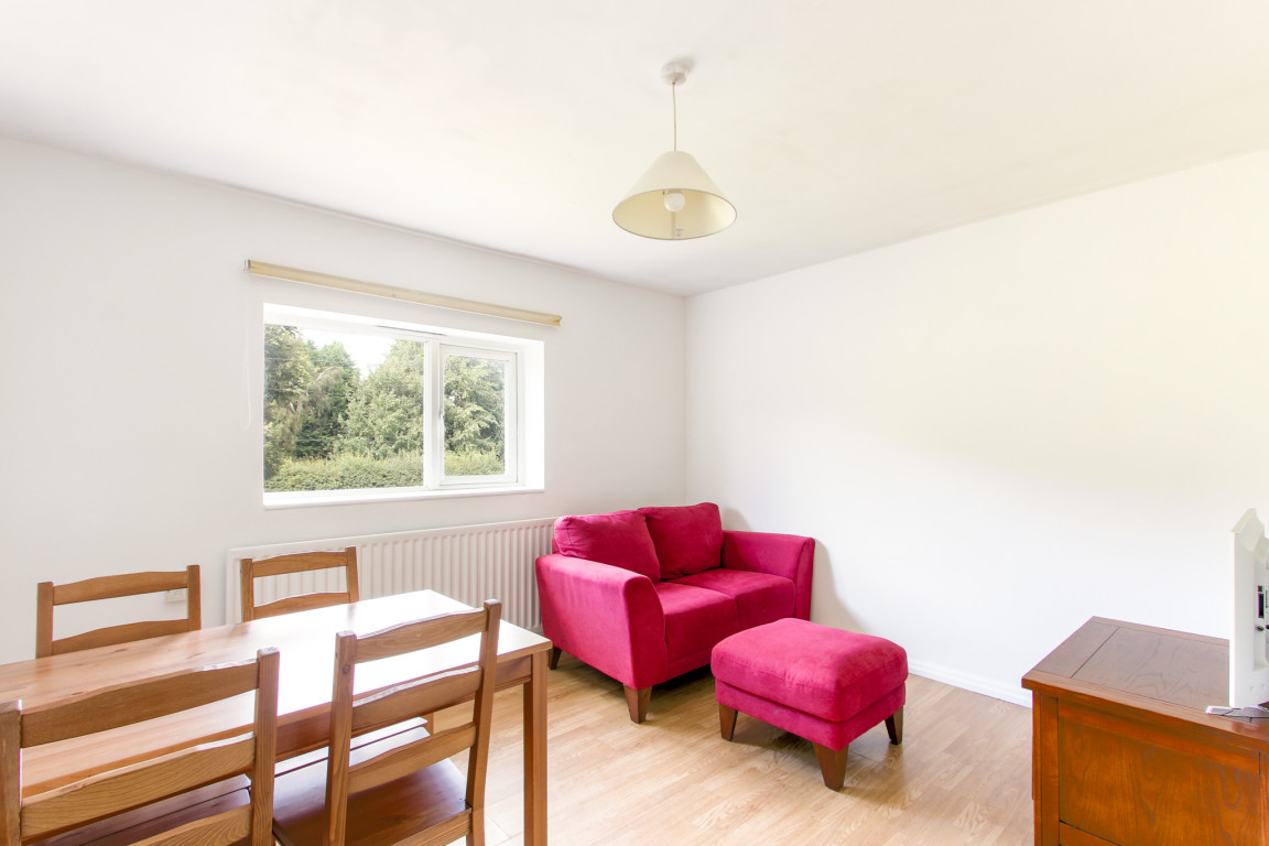 Old Ashby Road property image