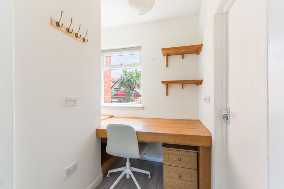 Garendon Road property image