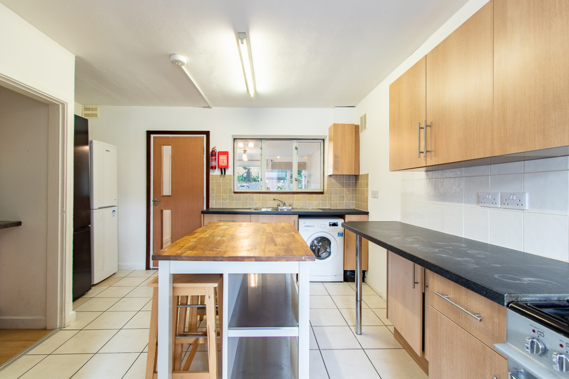 Blackbrook Road property image