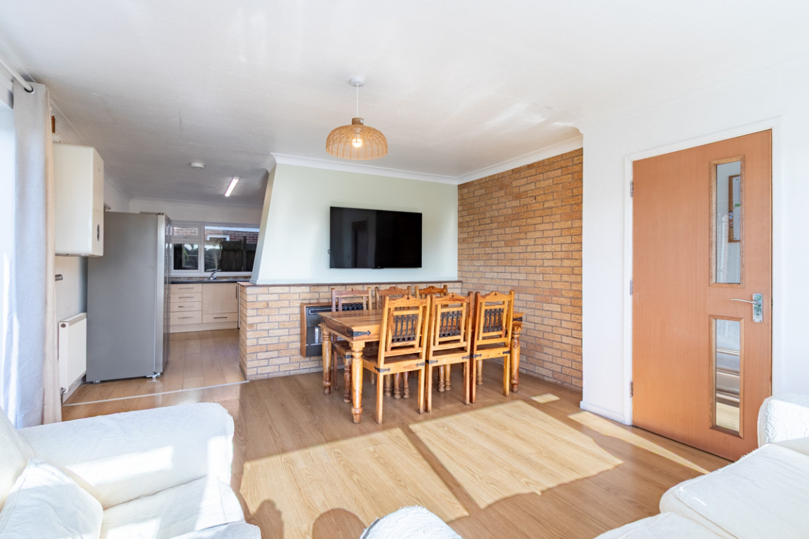 Atherstone Road property image