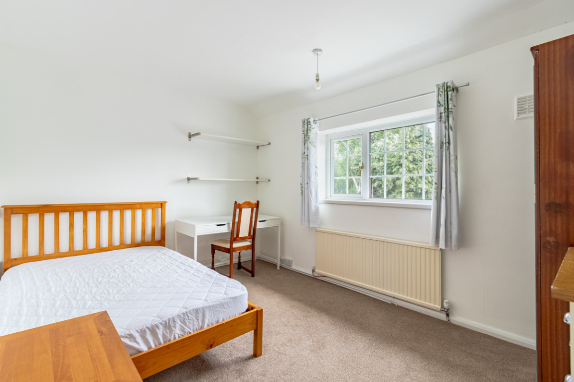 Garendon Road property image