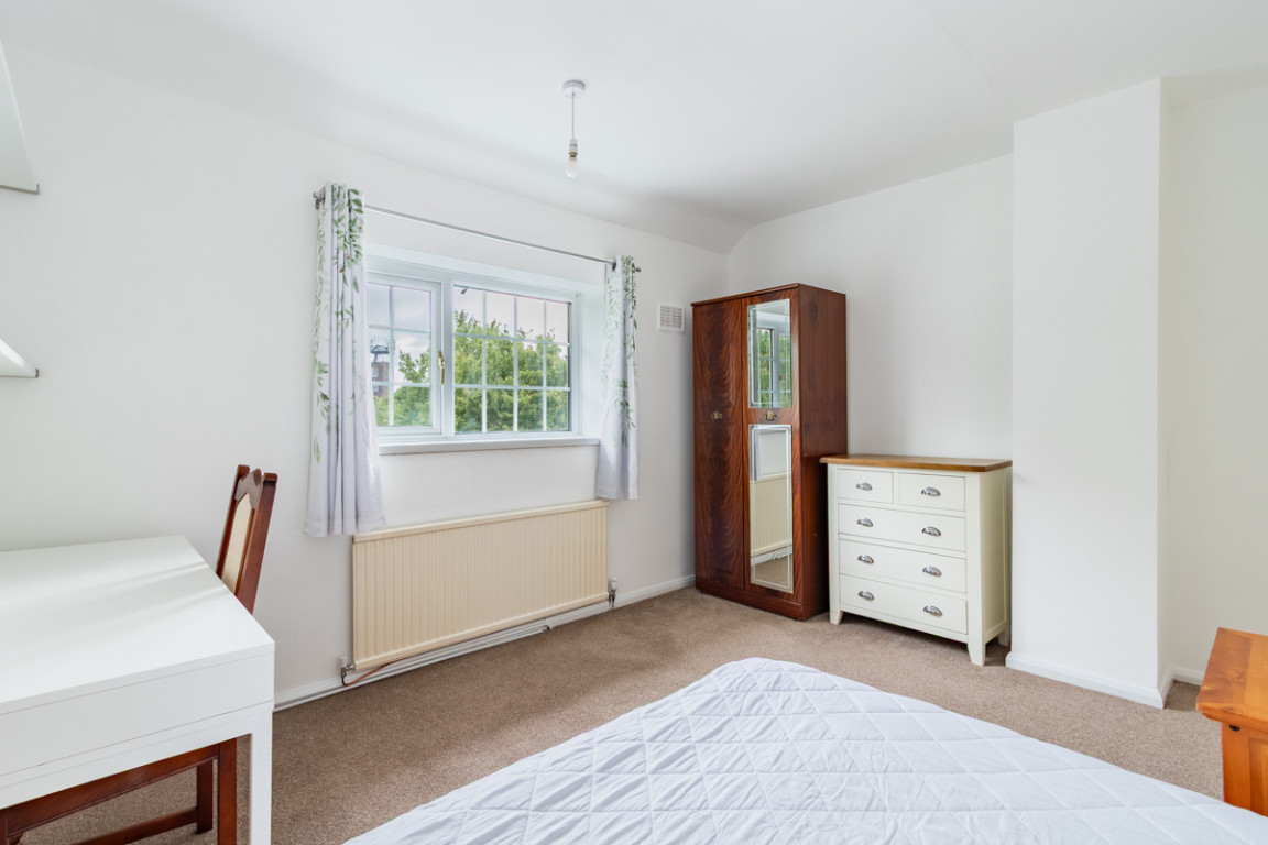 Garendon Road property image