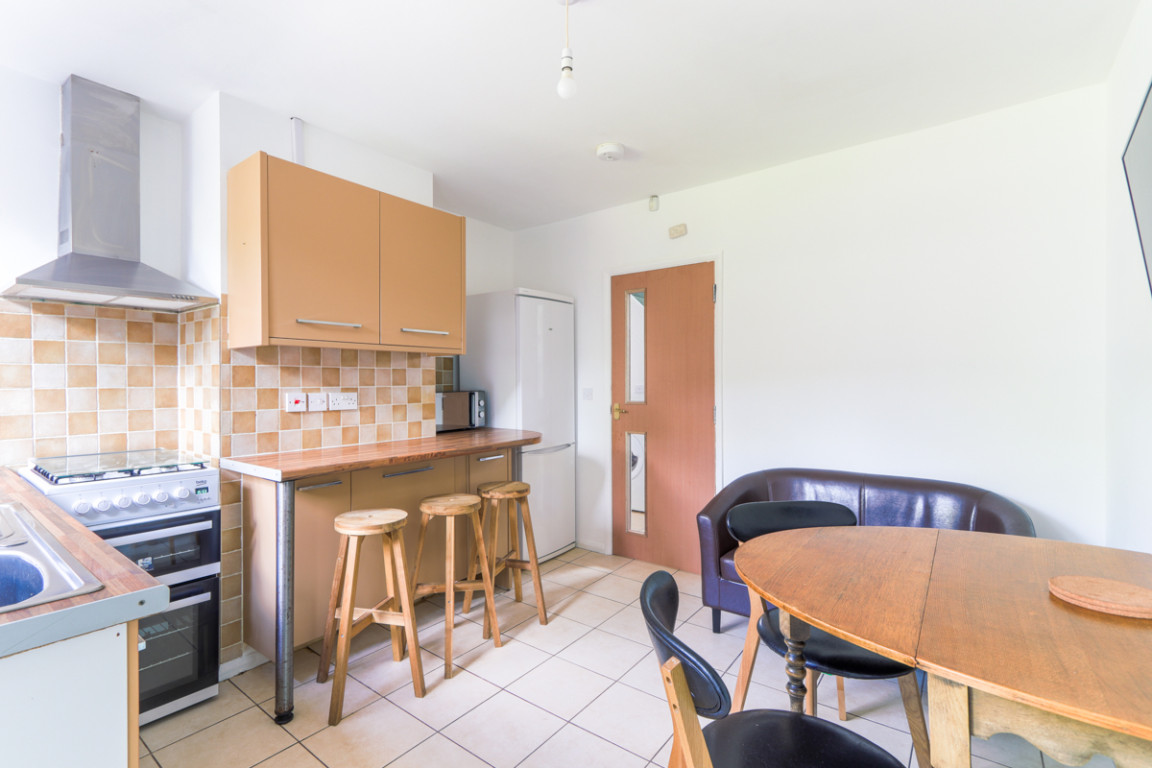 Garendon Road property image
