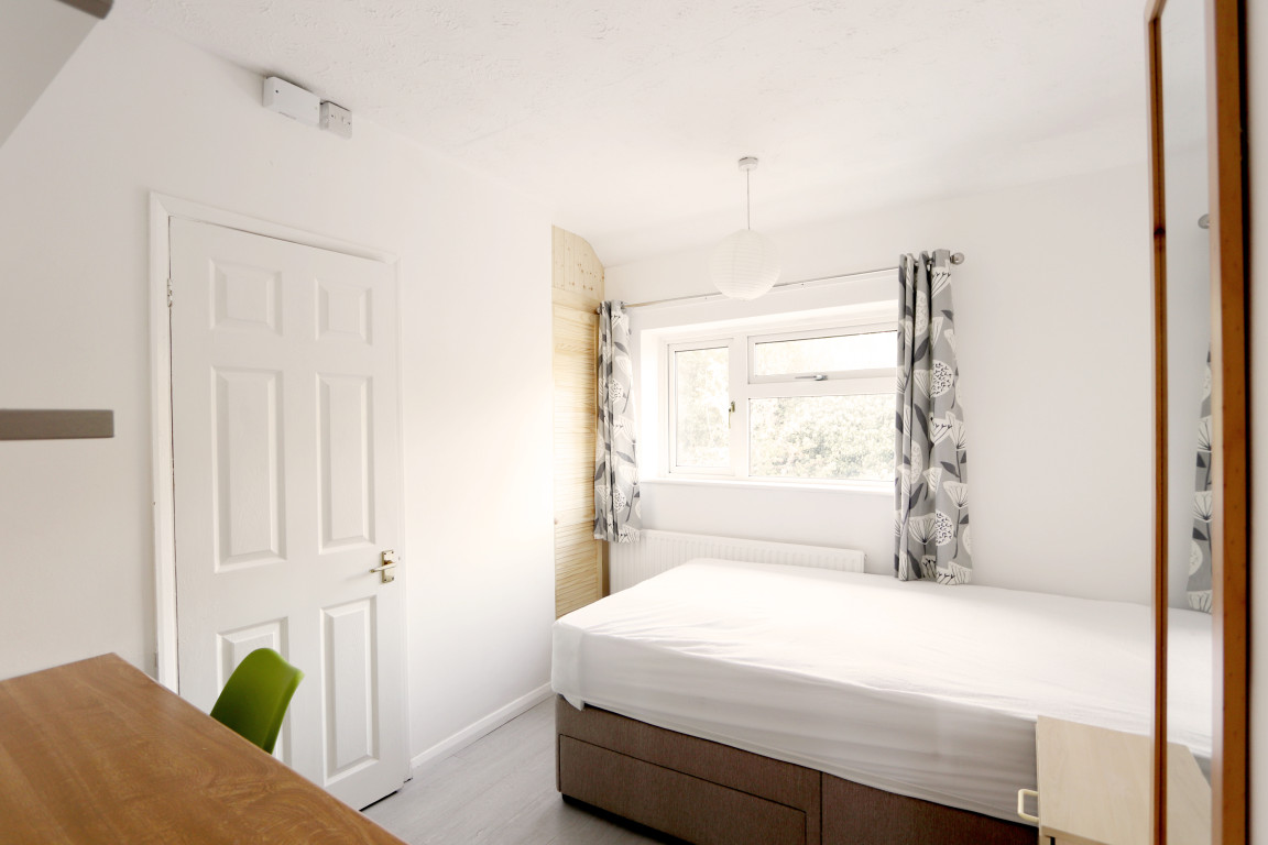 Garendon Road property image