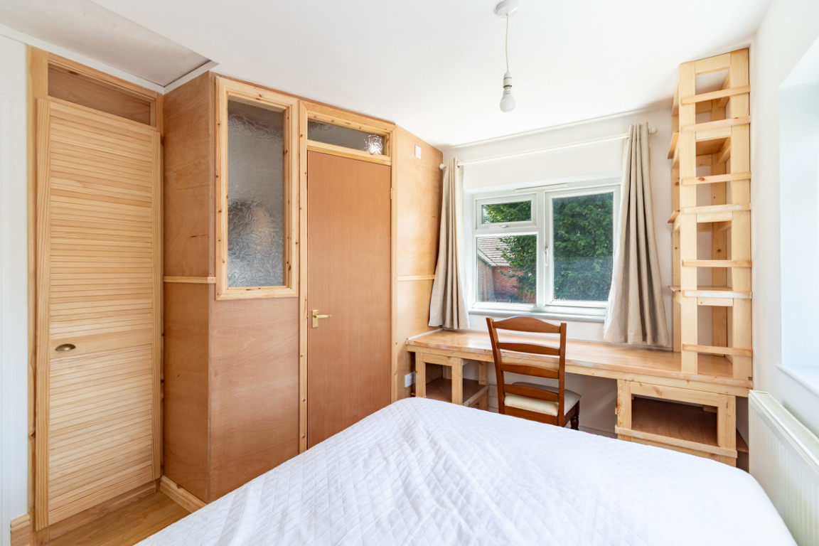 Clifford Road property image