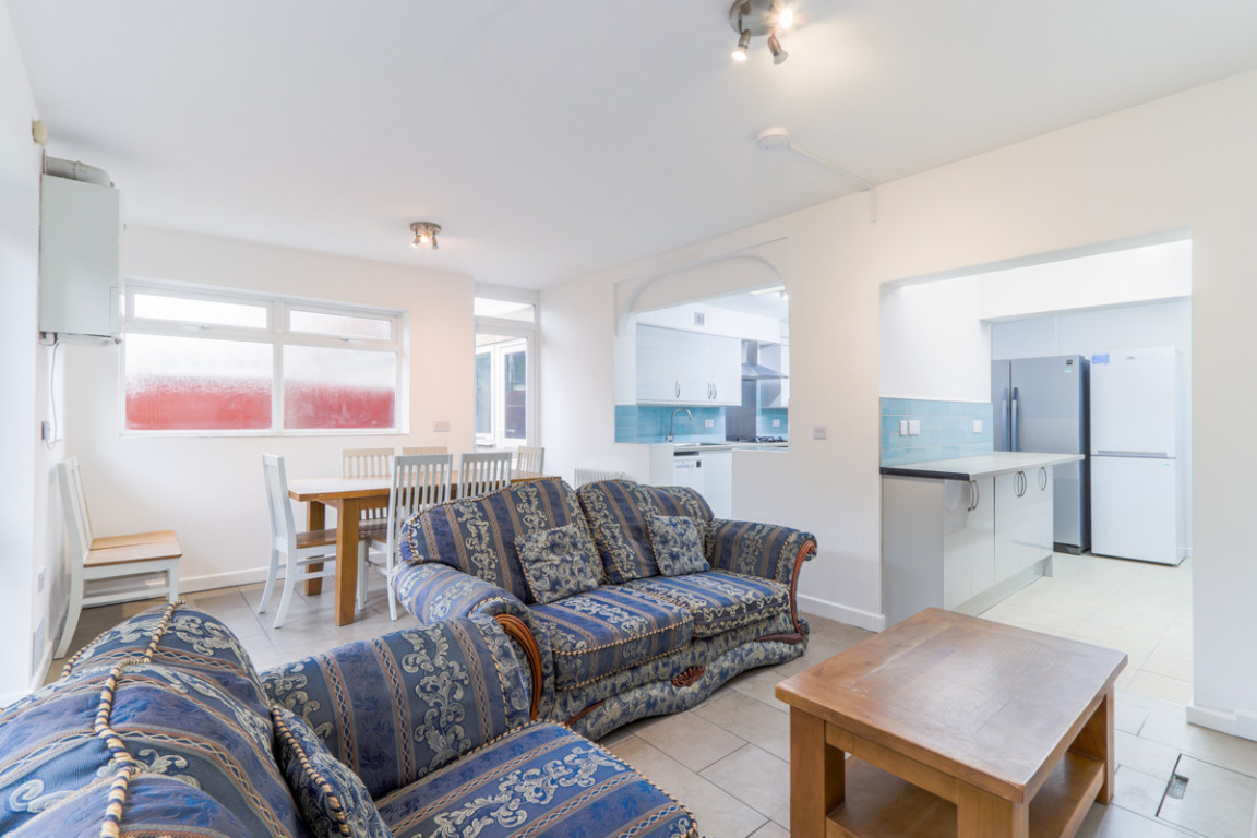 Ambleside Close property image