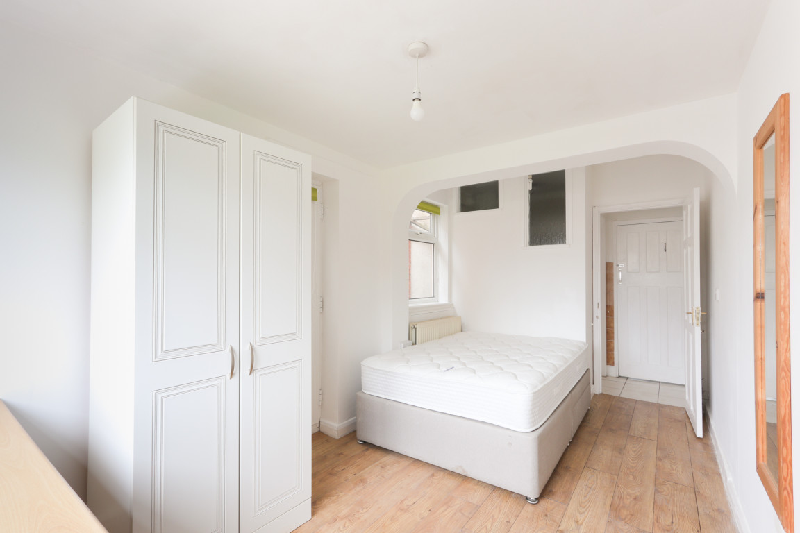 Bridge Street property image
