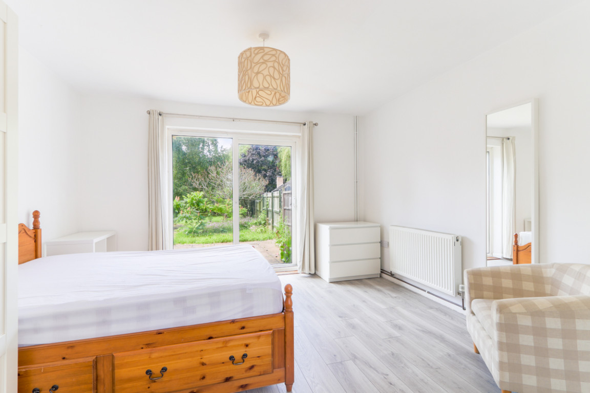 Garendon Road property image