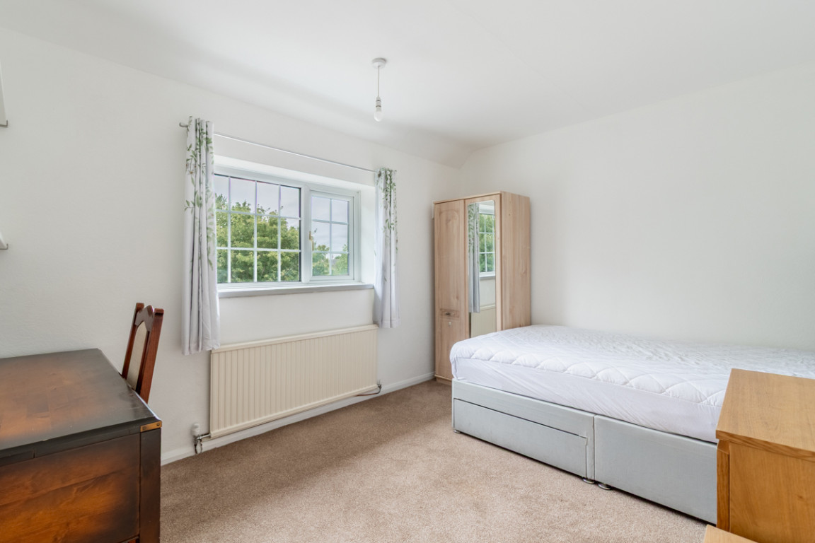Garendon Road property image