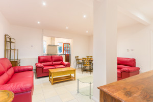 Alan Moss Road student property